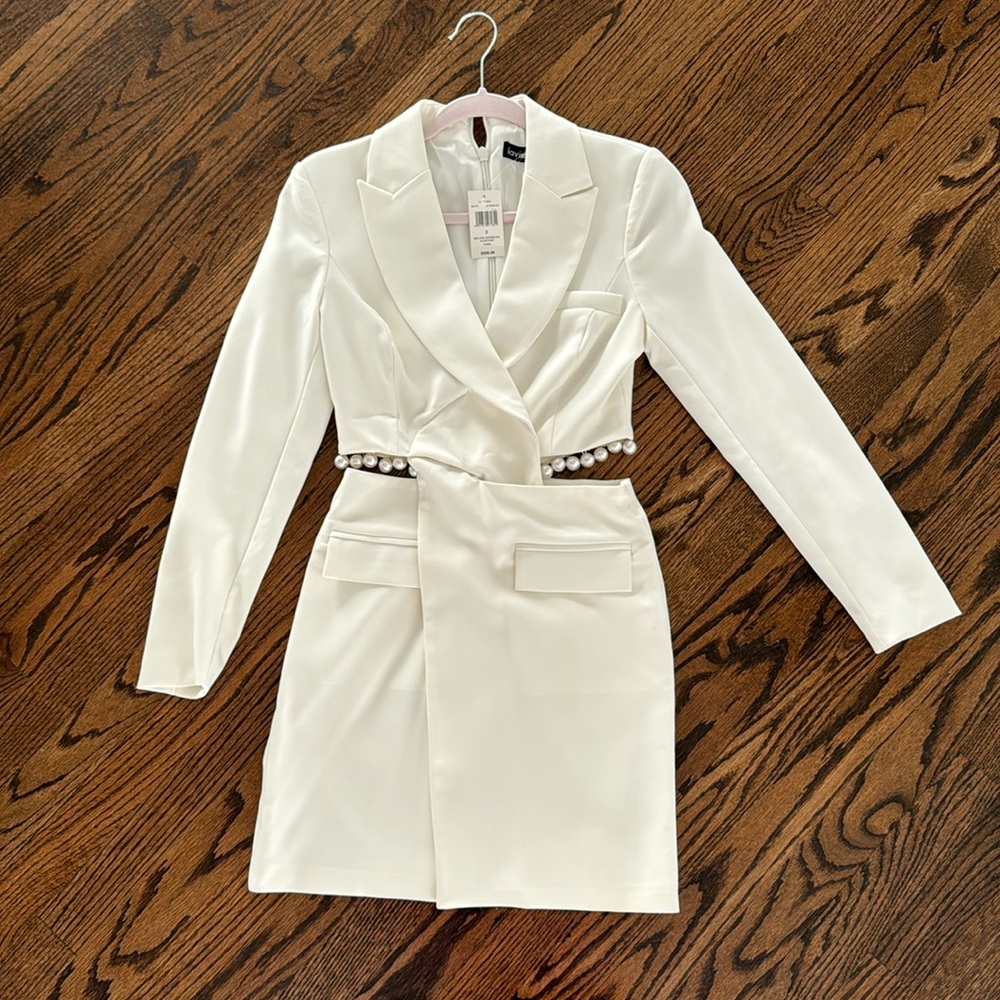 Lavish Alice pearl pearly trim blazer cut out dress white new with tags NWT